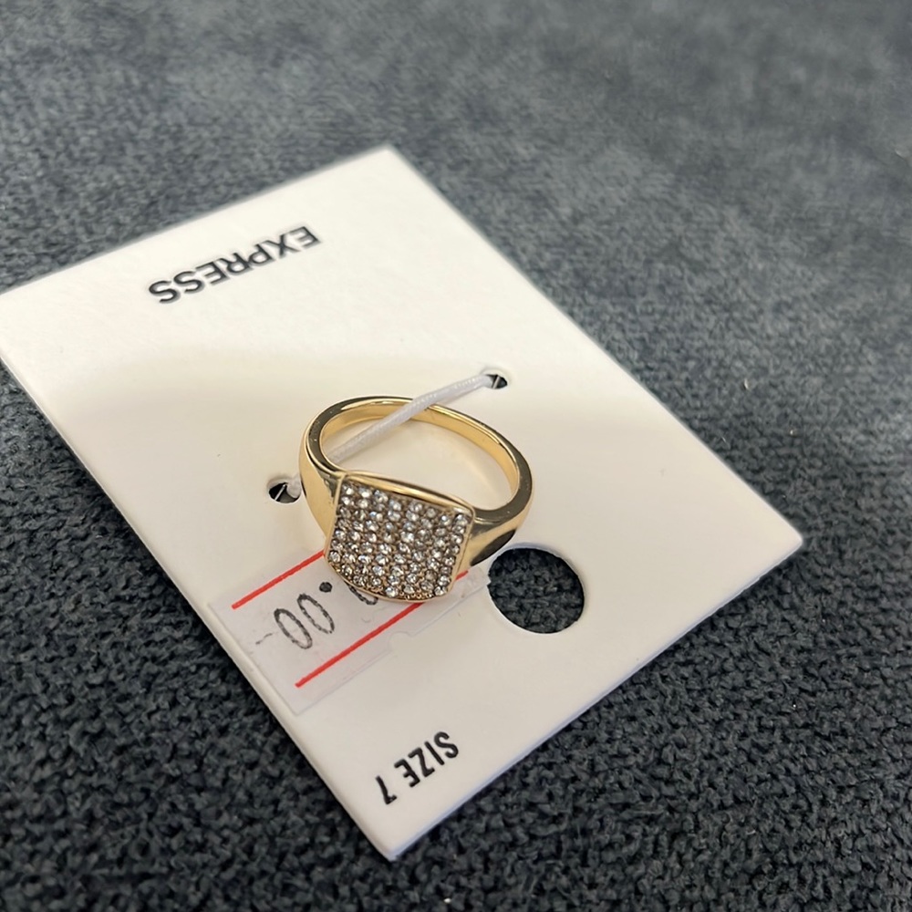 Ring